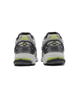 SNEAKERS UNISEX U1906R LIGHT GREY / ALKALINE GREEN U190652H L SIL MET ALKALINE NEW BALANCE 