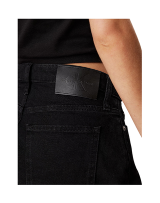 SHORT DONNA " MOM " IN BLACK DENIM